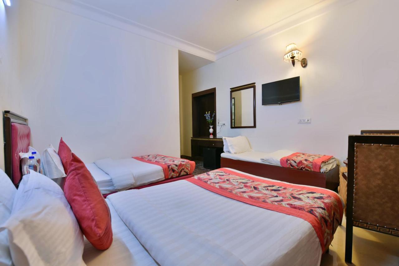 Hotel I Stay & Revels Near New Delhi Railway Station- By Ap Singh Hotels Exterior foto